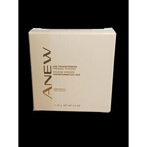 Avon Age Transforming Pressed Powder Bare‎ Beige E02